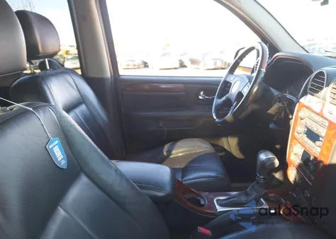 2005 GMC Envoy Xl Denali z USA, uszkodzony, nr VIN 1GKET66M856188382